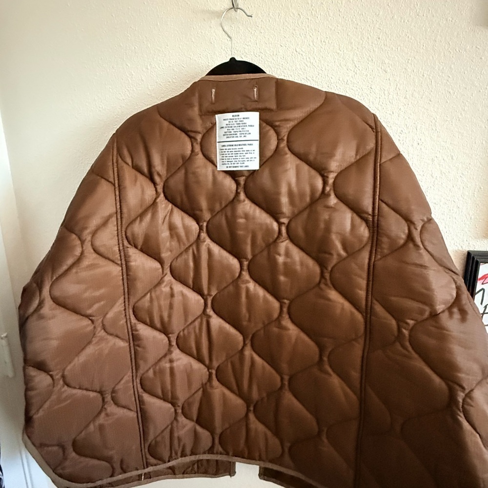 The Frankie Shop - TEDDY QUILTED JACKET - CHOCOLATE BROWN - XS/S - Picture 4 of 6